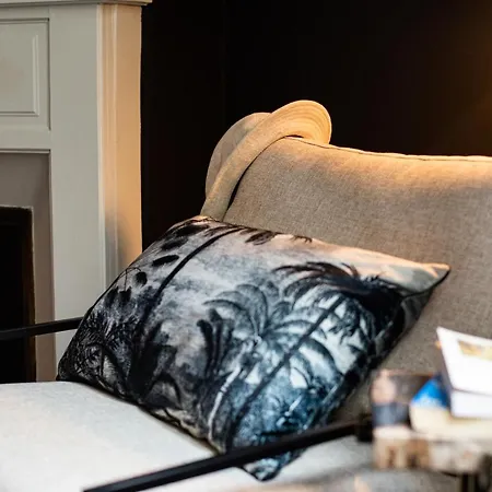 L'atelier 1927, Au Coeur De Nyaraló Reims